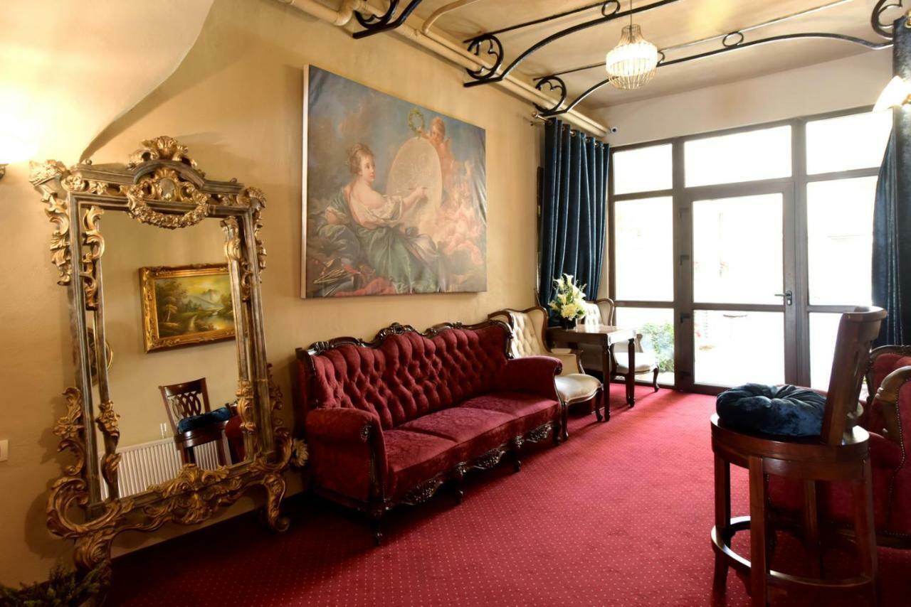 Safrano Palace 브라쇼브 외부 사진